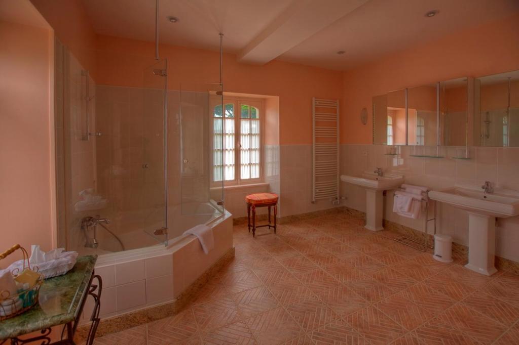 Le Chateau D'Hauterives Argentre Bagian luar foto